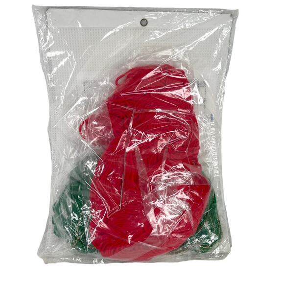 Bucilla Vintage Christmas Present Plastic Canvas Tissue Box Cover Gift Box New - Picture 7 of 12